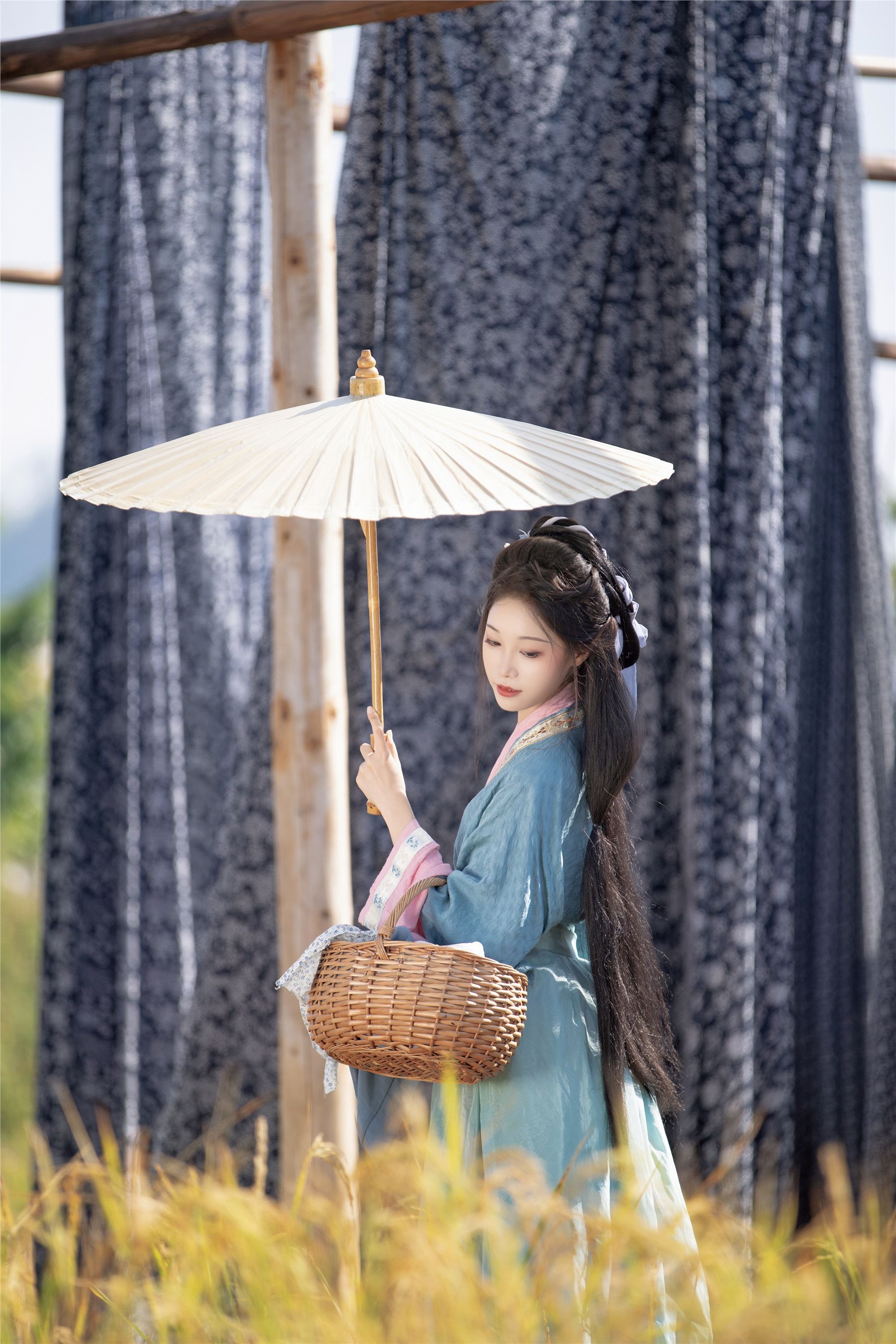 YITUYU艺图语 2025.01.25 拾穗 苗子